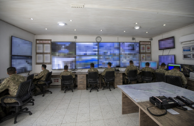 Termal kamera ve akustik sistemler Mehmetçik'in gözü kulağı oluyor